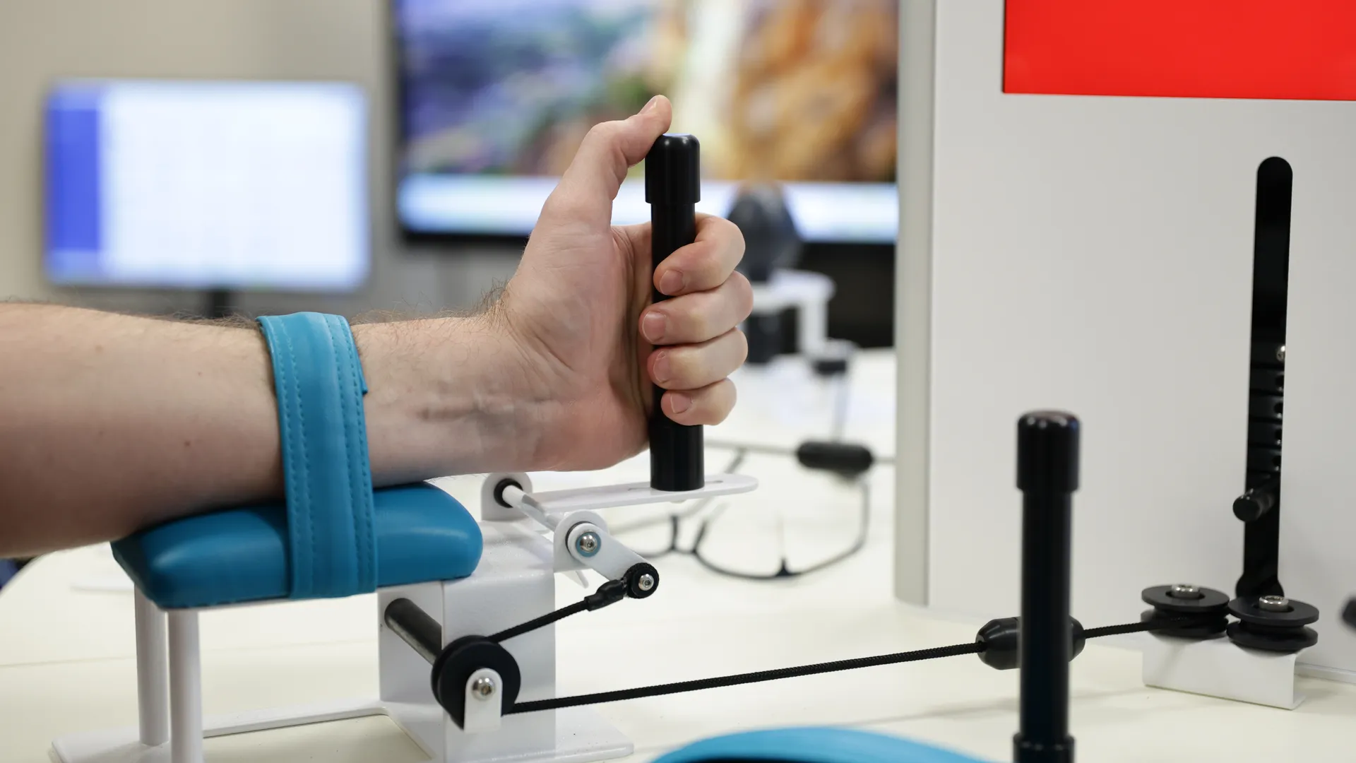 Центральная городская поликлиника в Лобне на 600 посещений в смену