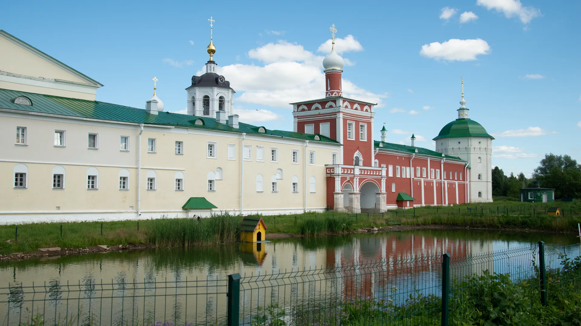 Дмитров. Николо-Пешношский мужской монастырь