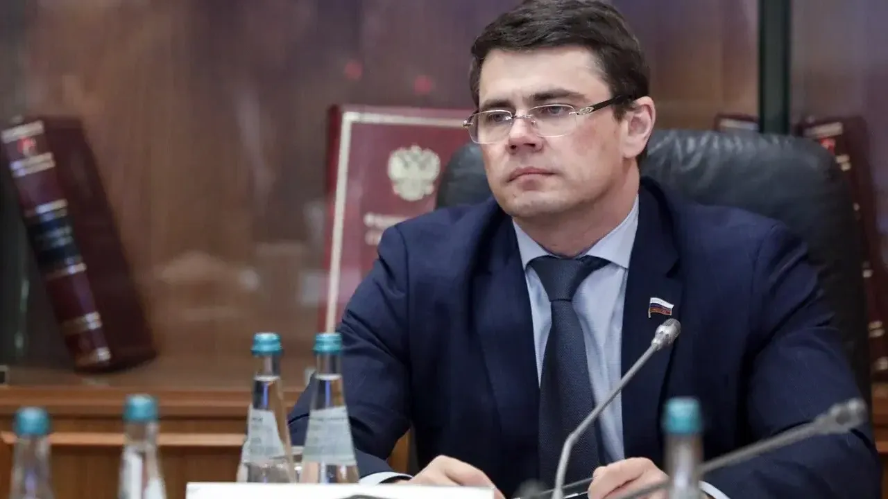 Борис Тумаков