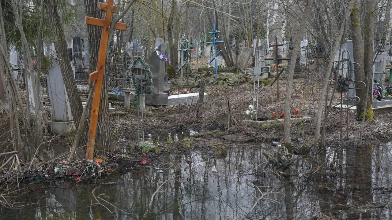 Самосыровское кладбище. «Челны Live» \ Екатерина Волкова