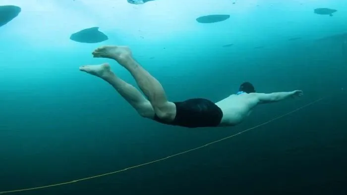 Кадр из видео Михаила Литвина