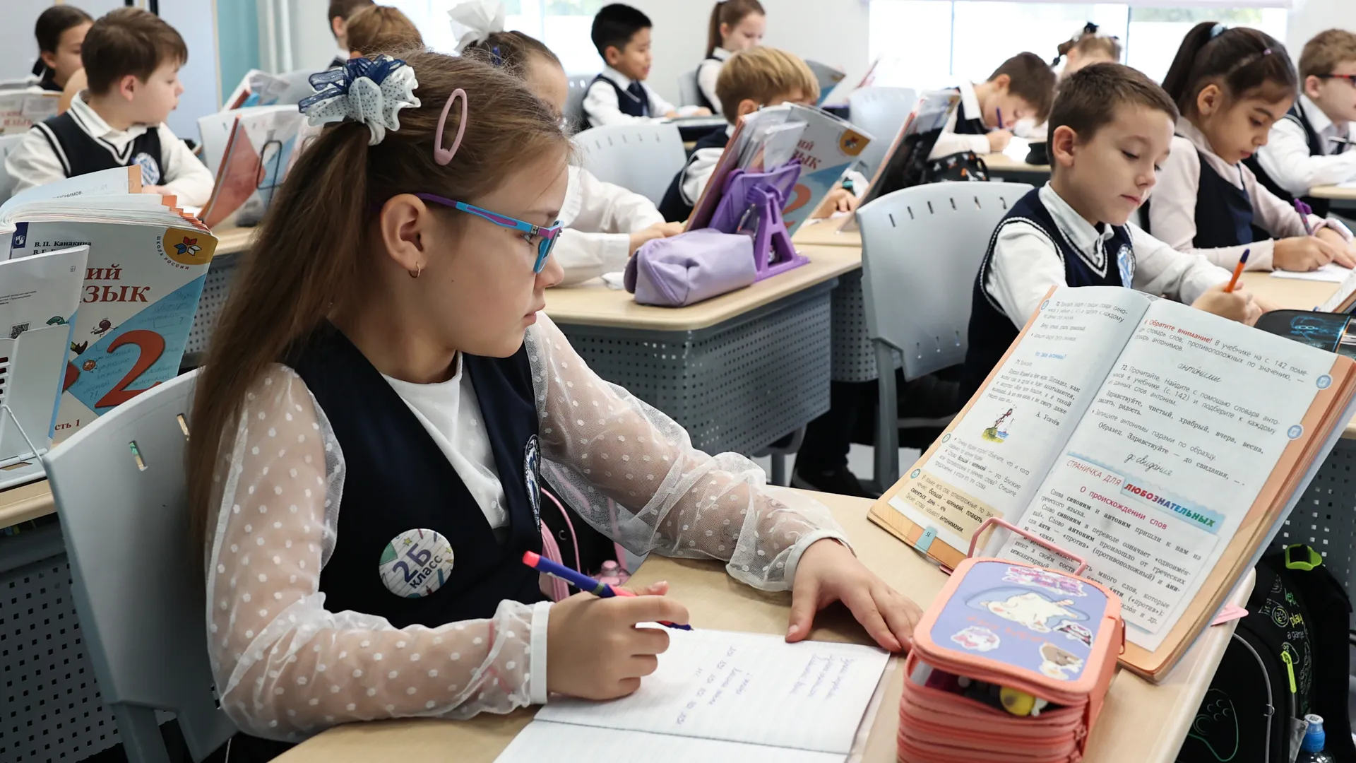 В Химках по президентской программе модернизировали одну из старейших в городе школ