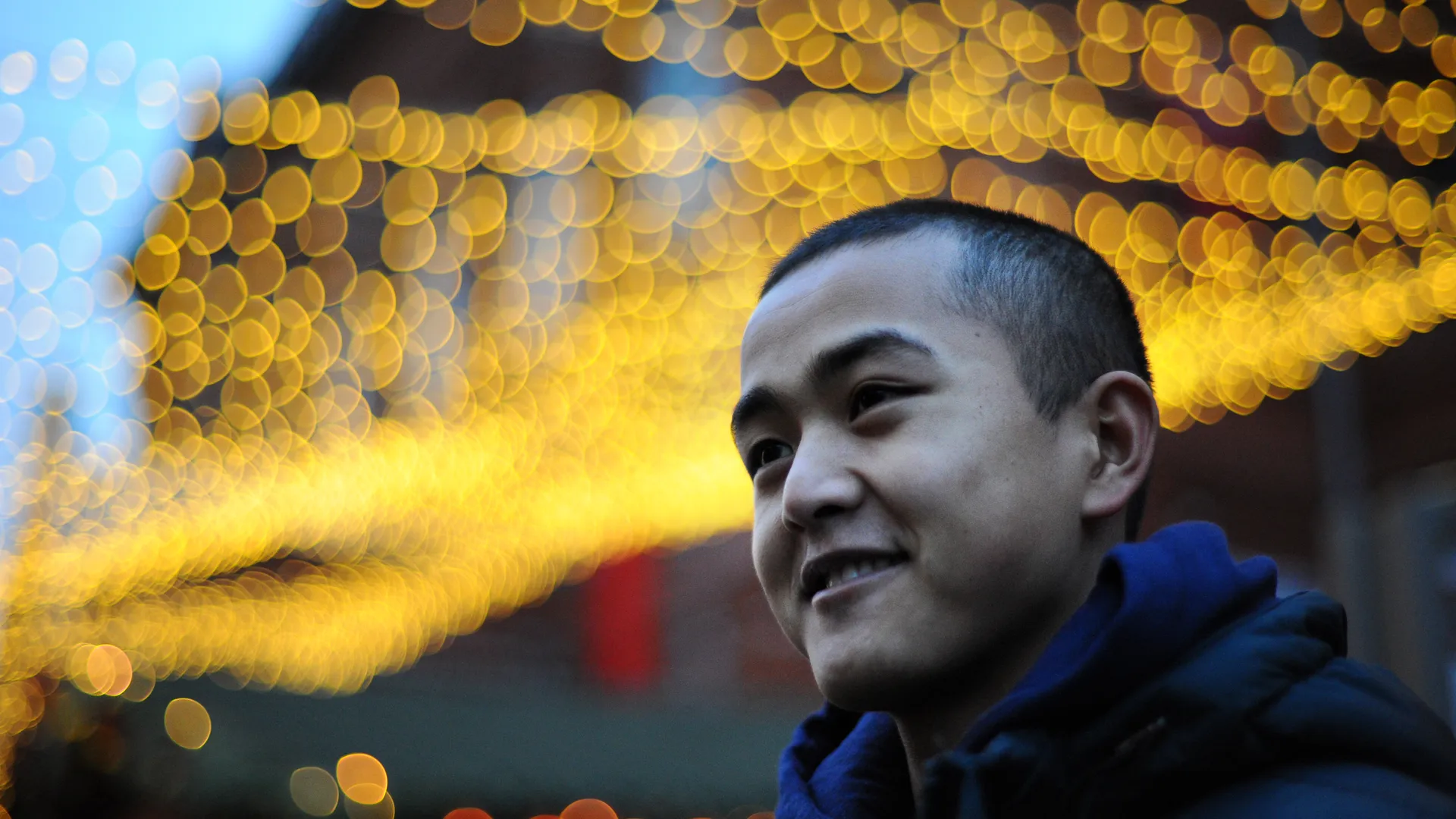 Мигрант из Киргизии в Москве