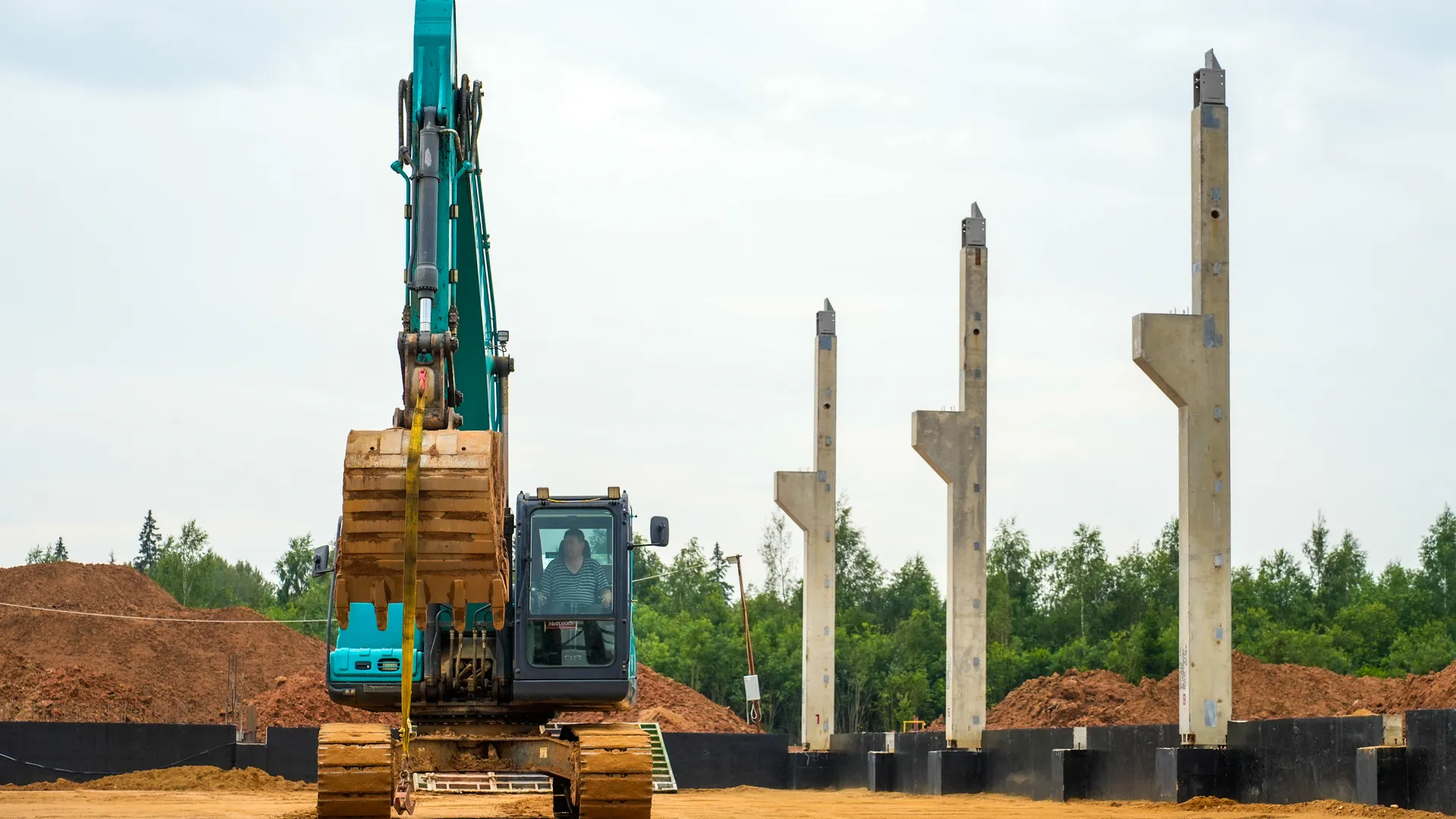В Дмитровском округе дан старт строительству трех государственных индустриальных парков