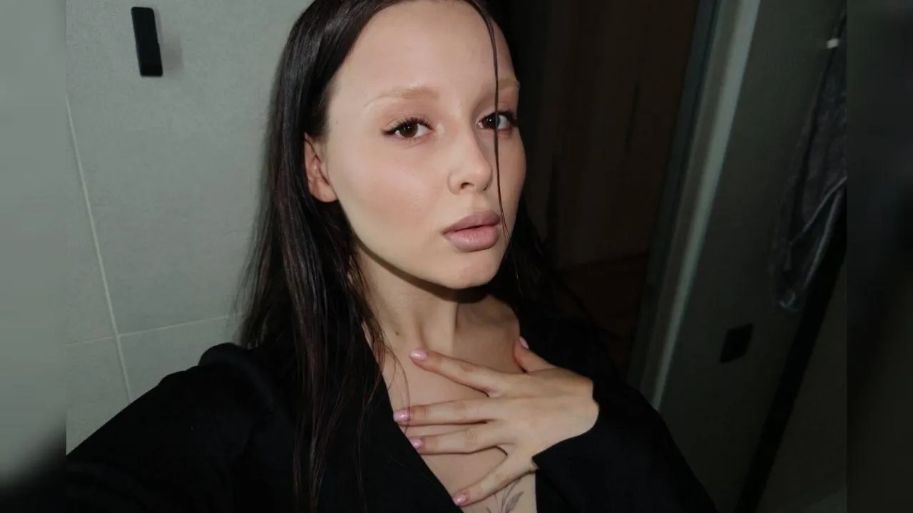 POLINA FRIS