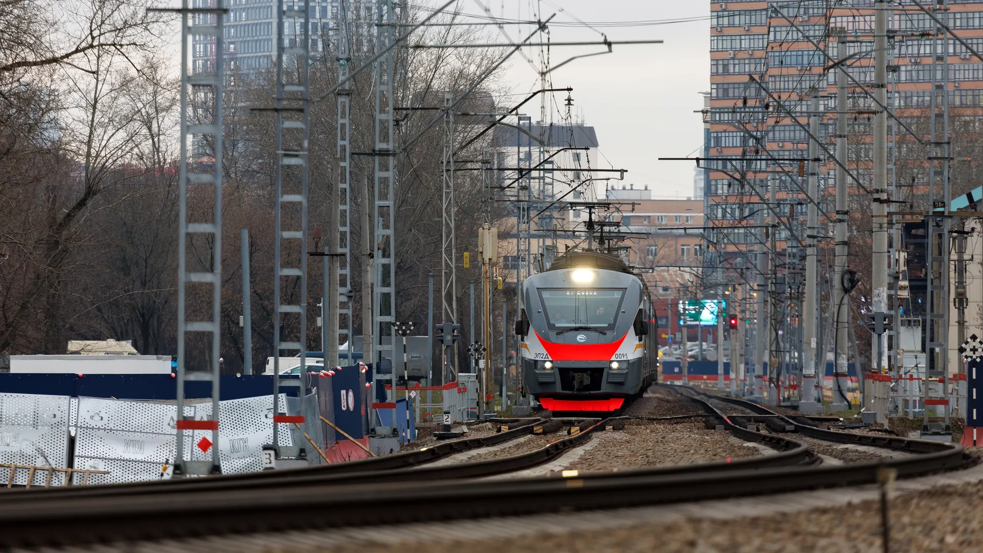 Электричка МЦД в Подмосковье