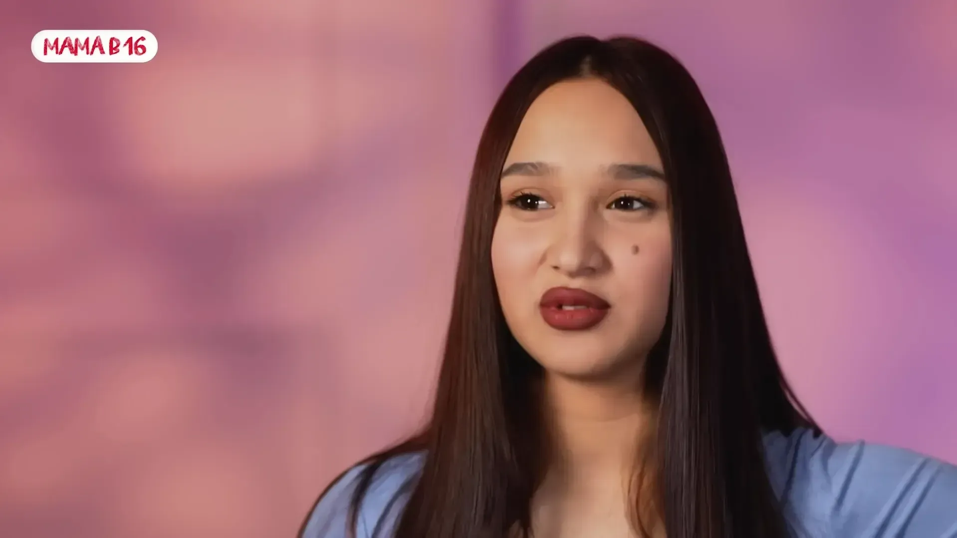 Алина из Новокузнецка/Кадр шоу «Мама в 16»