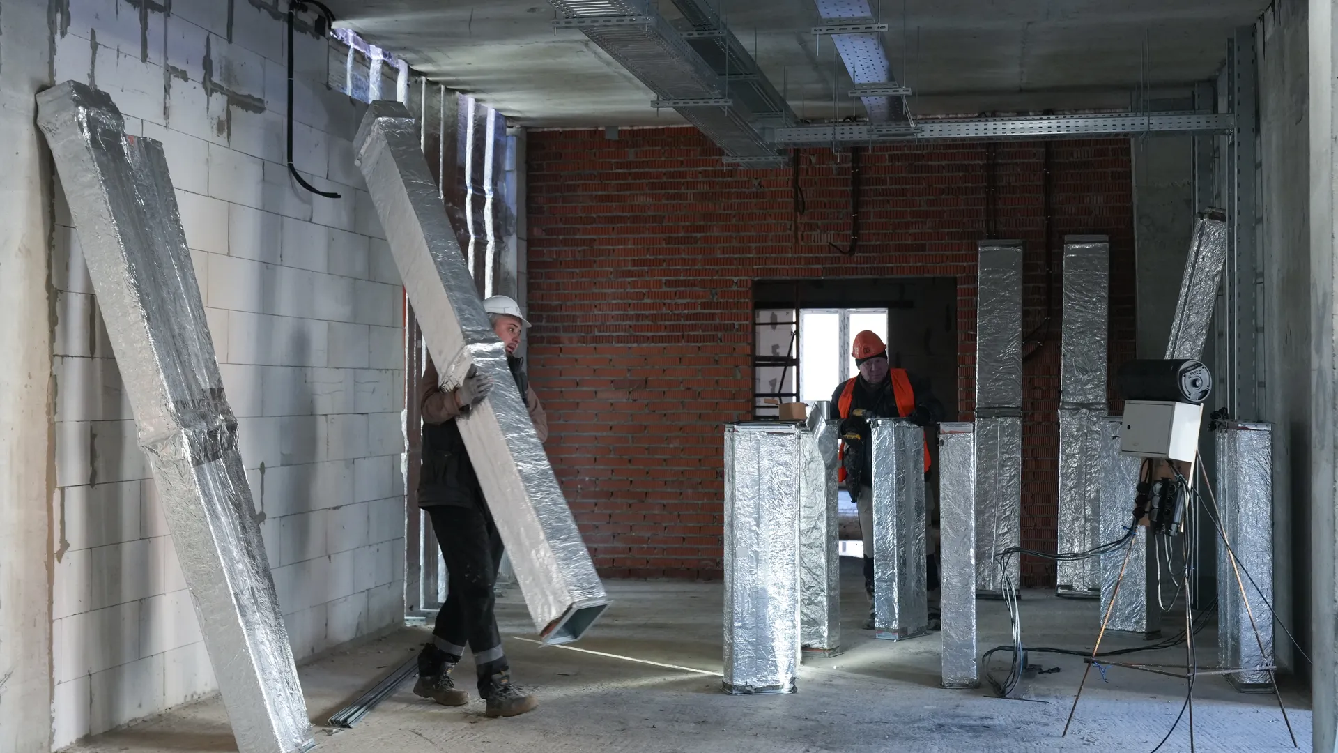 Строительство школы на 1100 мест в ЖК "Новые Островцы"