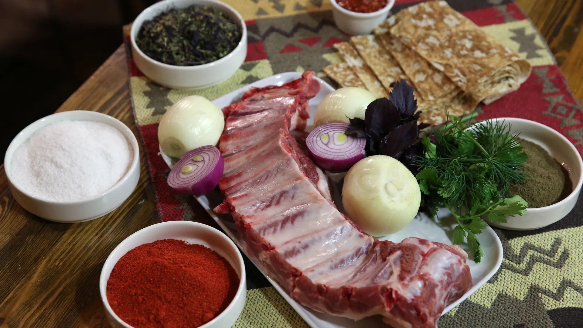 Приготовление свиного шашлыка