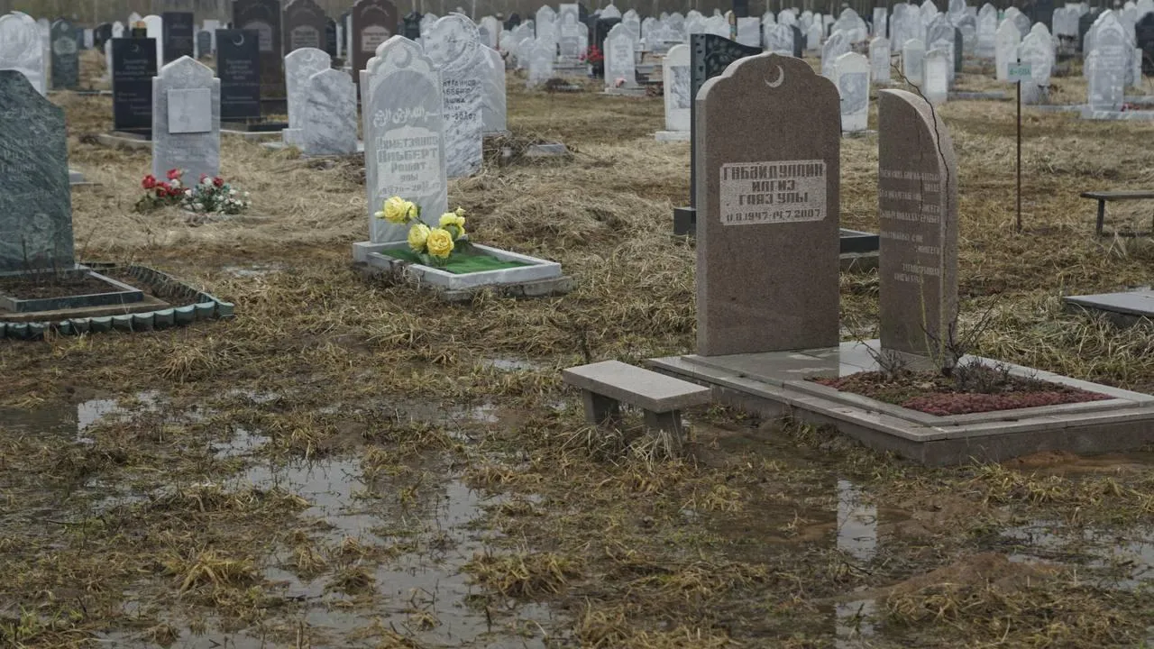 Мусульманское кладбище. «Челны Live» \ Екатерина Волкова