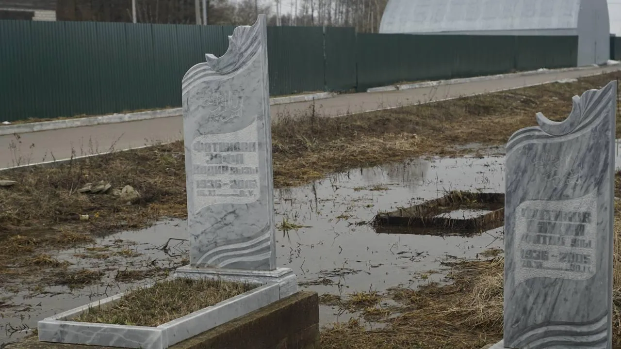 Мусульманское кладбище. «Челны Live» \ Екатерина Волкова