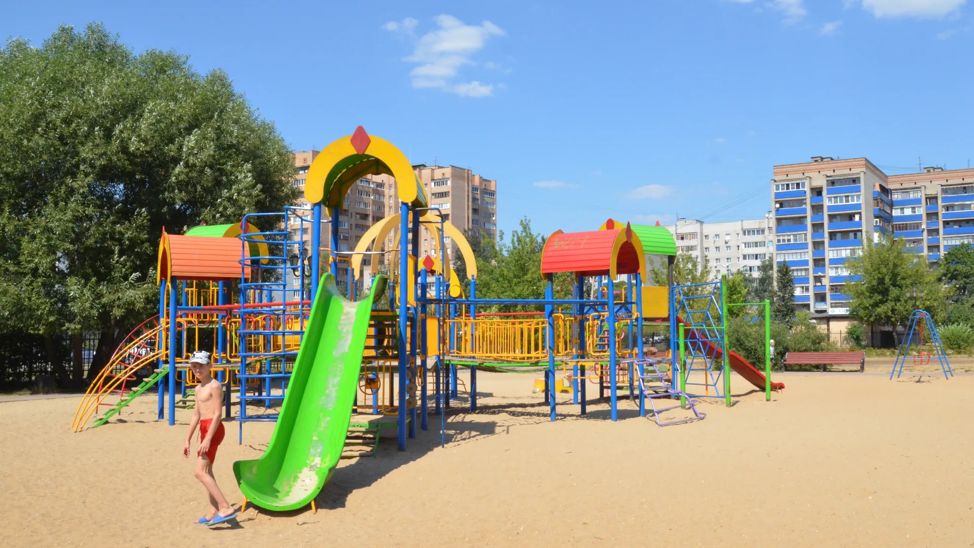 Детская площадка в Климовске