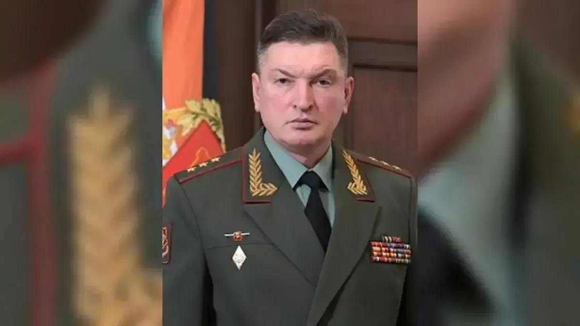 Александр Лапин