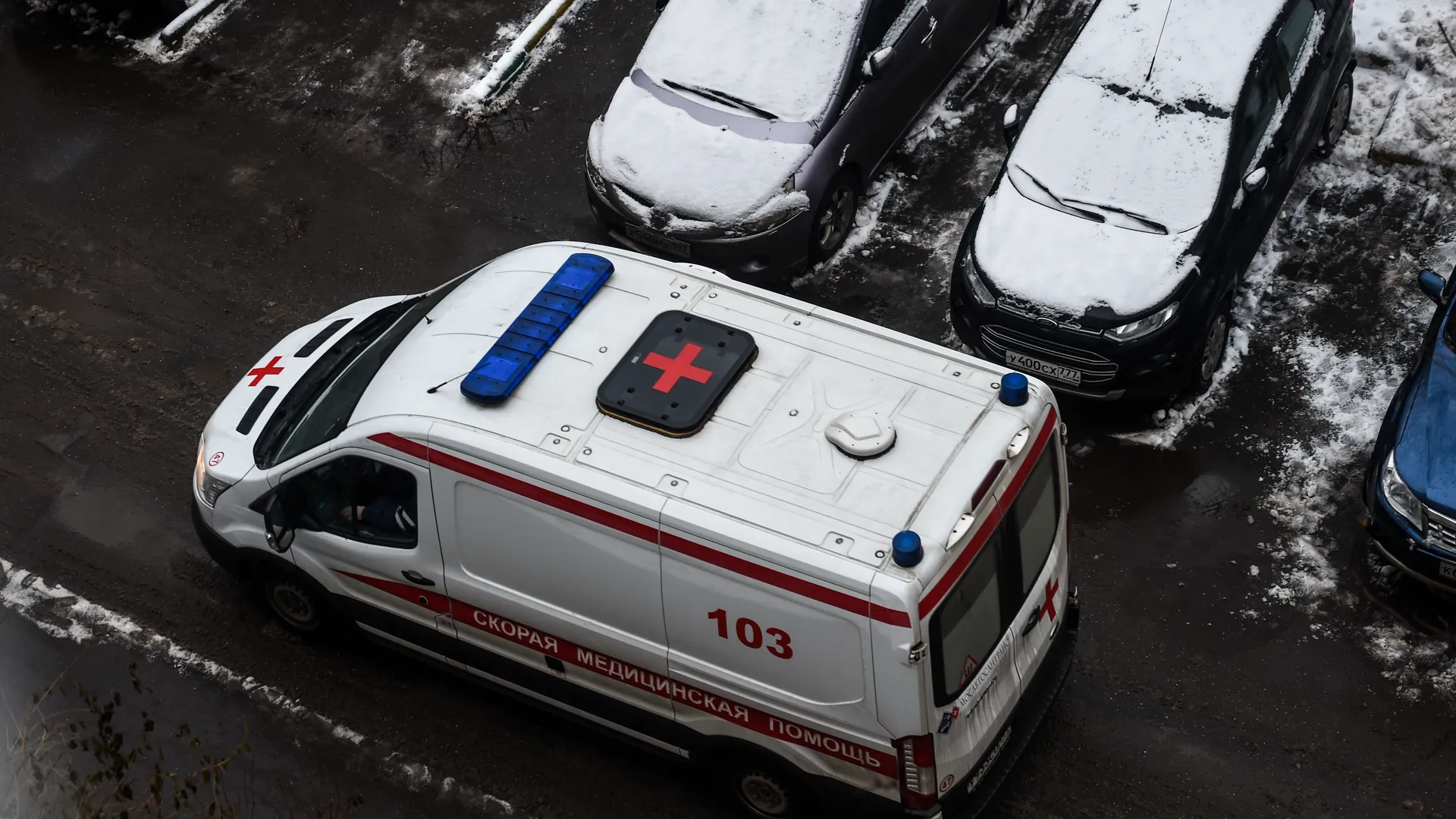 Кареты Скорой Медицинской помощи на дорогах Москвы