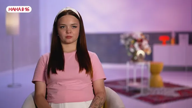 кадр реалити-шоу «Мама в 16» на телеканале «Ю»